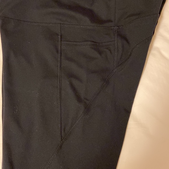 NWOT Danskin Bike Shorts - Picture 3 of 4